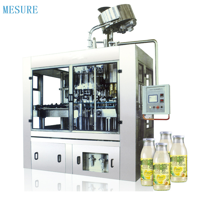 Máquina de llenado de jugo de botella de vidrio 3 en 1 que llena enjuagando