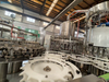 Máquina de llenado de alta calidad para la producción de agua de las botellas de vidrio
