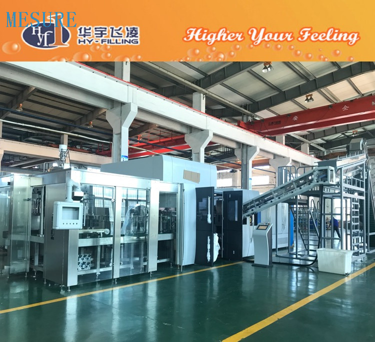 Máquina combinada de parpadeo de soplado para botellas de PET de jugo | Línea personalizada, 12000bph alta eficiencia